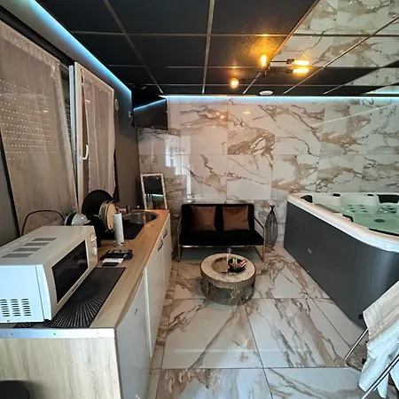 Guest house O Saphir - Maison N2