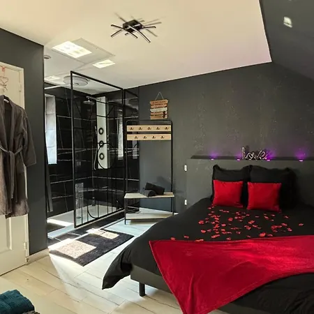 Гостевой дом O Saphir - Maison N2 3*